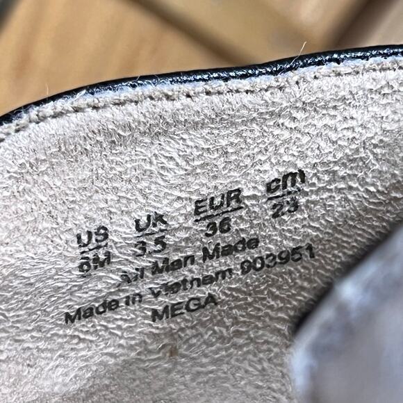 Life Stride Mega Faux Black Leather Pump Heel Peep Toe Dress Sandals Womens 6 - Picture 11 of 11